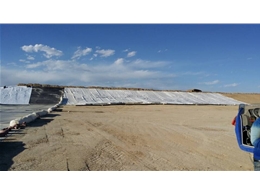 長絲土工布、土工膜在工地實際應用