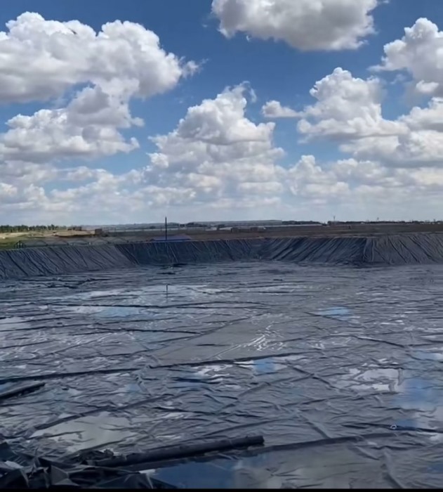 HDPE土工膜垃圾場應用