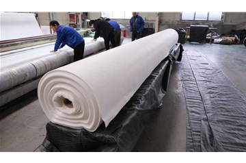 長絲土工布與短絲土工布的區別及優勢